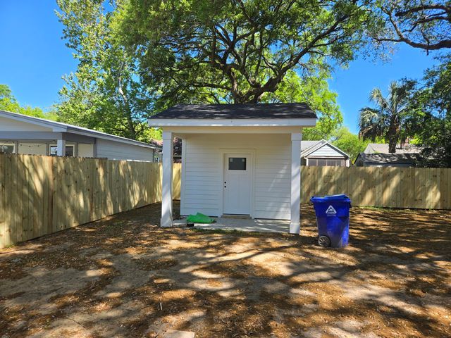 20 Lyttleton Avenue, Charleston, SC 29407