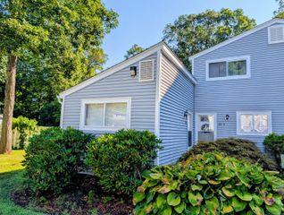 15 Kent Court 4, Ashford, CT 06278