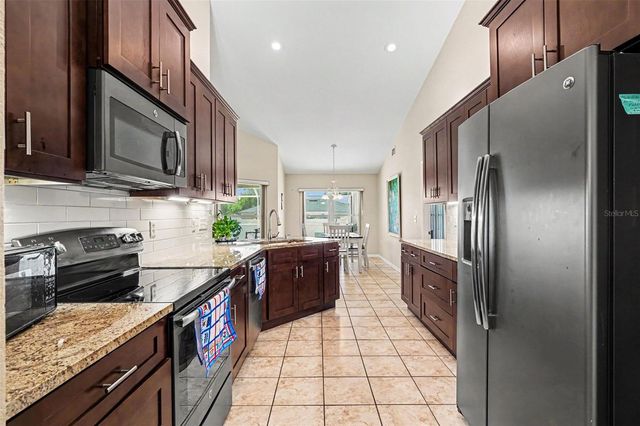 113 SHADDOCK DRIVE, Auburndale, FL 33823