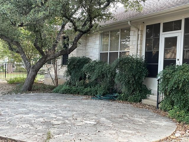 120 Brazos DR, Georgetown, TX 78628