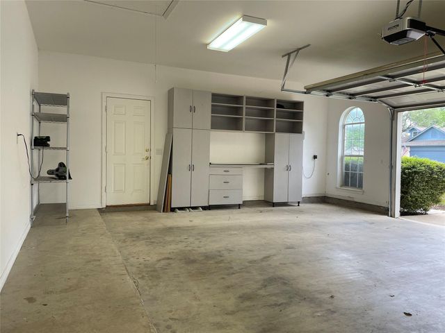 120 Brazos DR, Georgetown, TX 78628