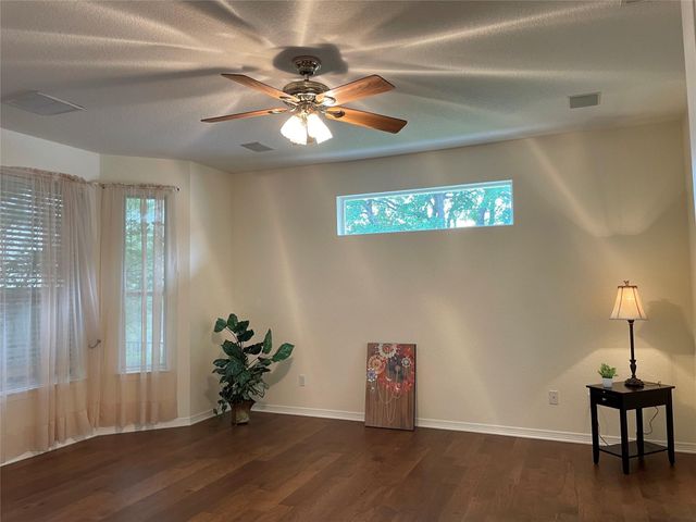 120 Brazos DR, Georgetown, TX 78628