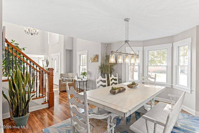 211 Simmons Drive, Wilmington, NC 28411