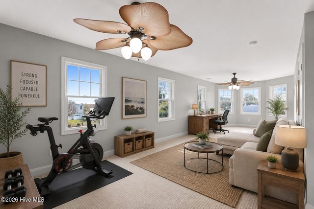 211 Simmons Drive, Wilmington, NC 28411