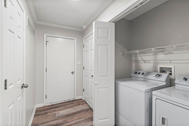 864 Reese Street, Liberty, MO 64068