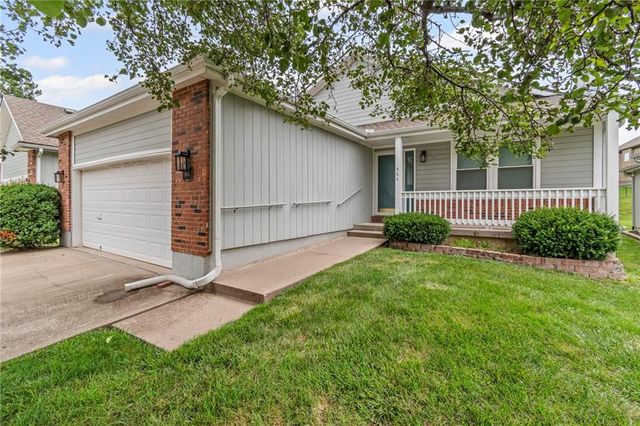 864 Reese Street, Liberty, MO 64068