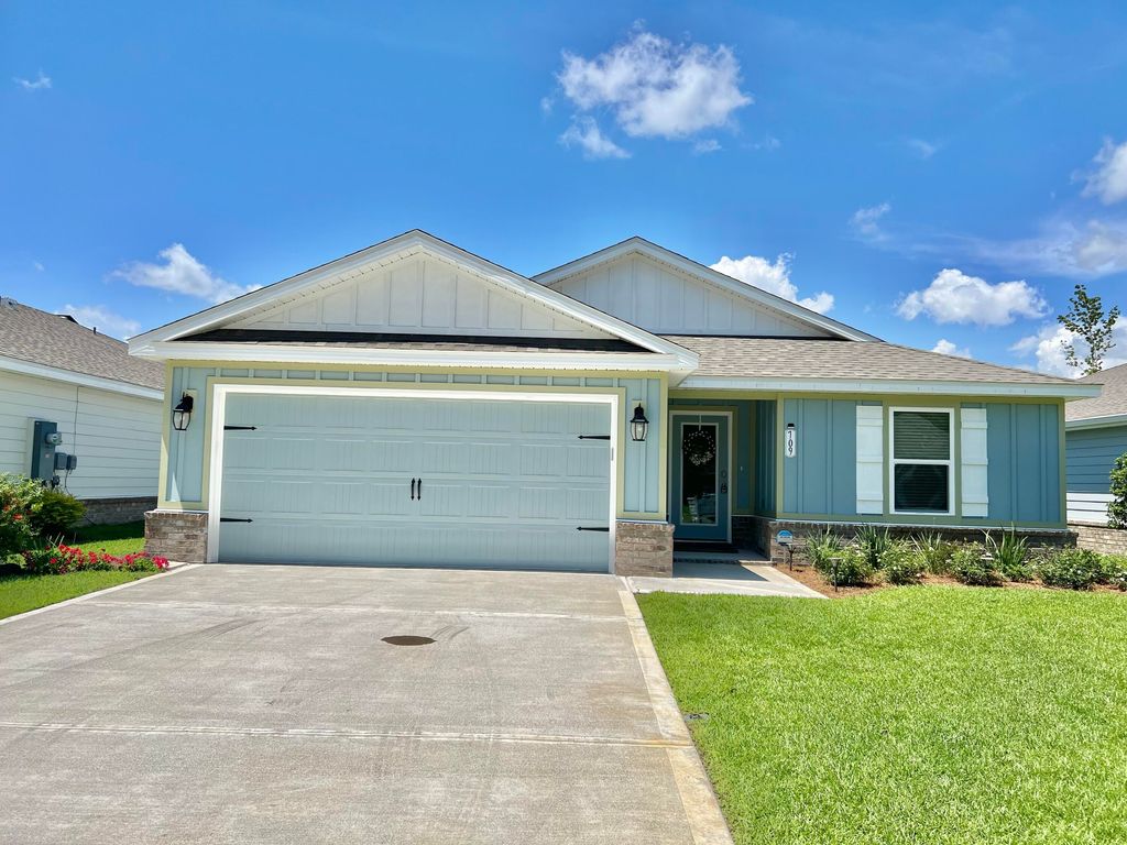 709 Riverwalk Circle, Freeport, FL 32439