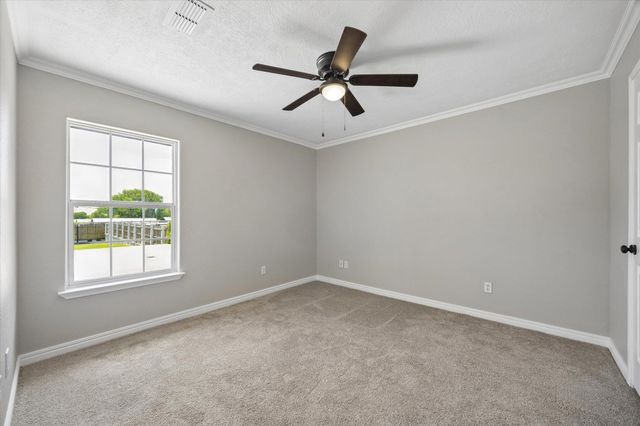 321 Quarry Springs DR, San Marcos, TX 78666