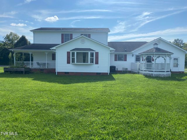 239 Blue Springs Road, Elizabethton, TN 37643