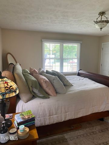 239 Blue Springs Road, Elizabethton, TN 37643