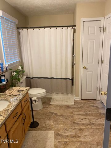 239 Blue Springs Road, Elizabethton, TN 37643