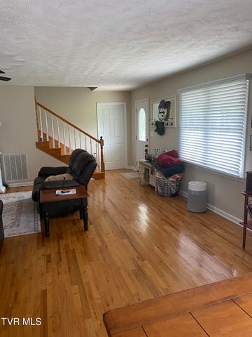 239 Blue Springs Road, Elizabethton, TN 37643
