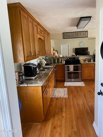 239 Blue Springs Road, Elizabethton, TN 37643