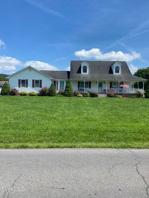239 Blue Springs Road, Elizabethton, TN 37643
