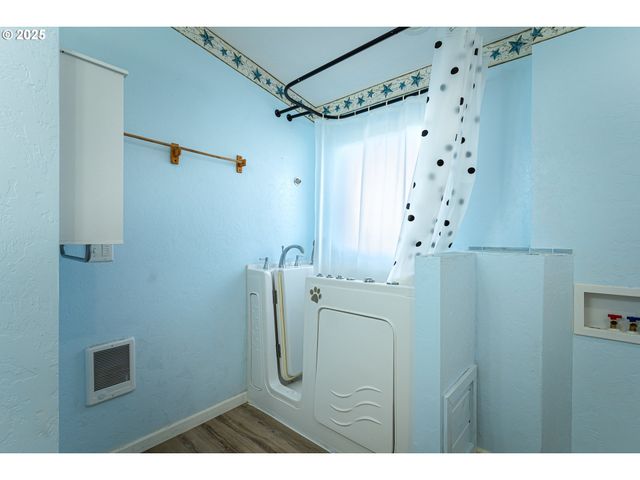 37102 WOODS Ln, Richland, OR 97870