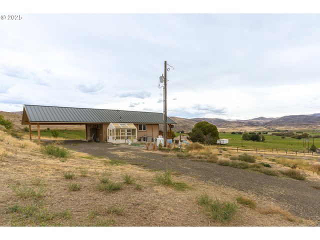 37102 WOODS Ln, Richland, OR 97870