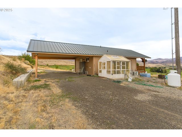 37102 WOODS Ln, Richland, OR 97870