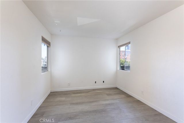 327 Chestnut Avenue 201, Long Beach, CA 90802