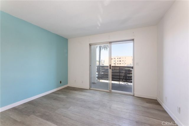 327 Chestnut Avenue 201, Long Beach, CA 90802