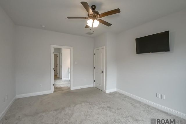 8897 Dalwood Dr, Denham Springs, LA 70726