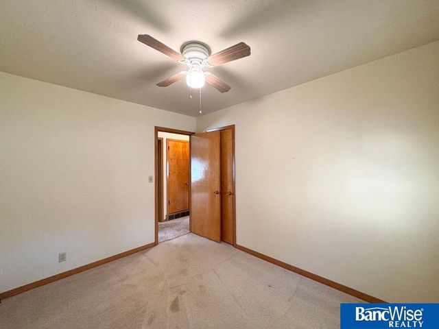 601 Skyway Road, Lincoln, NE 68505