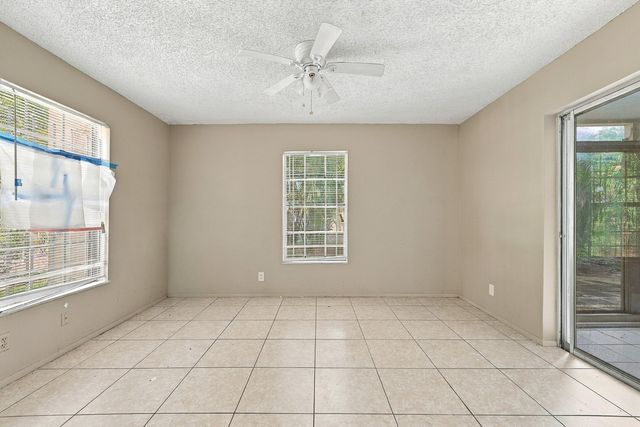 4221 NW 19TH Street 287, Lauderhill, FL 33313