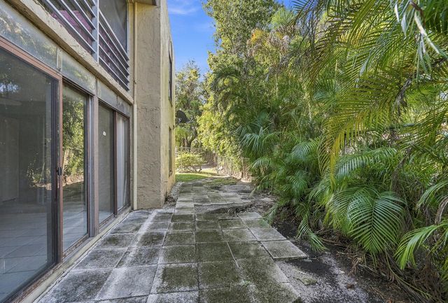 4221 NW 19TH Street 287, Lauderhill, FL 33313