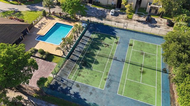 4221 NW 19TH Street 287, Lauderhill, FL 33313