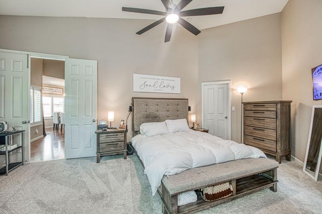 3274 Keats Avenue, Clovis, CA 93619