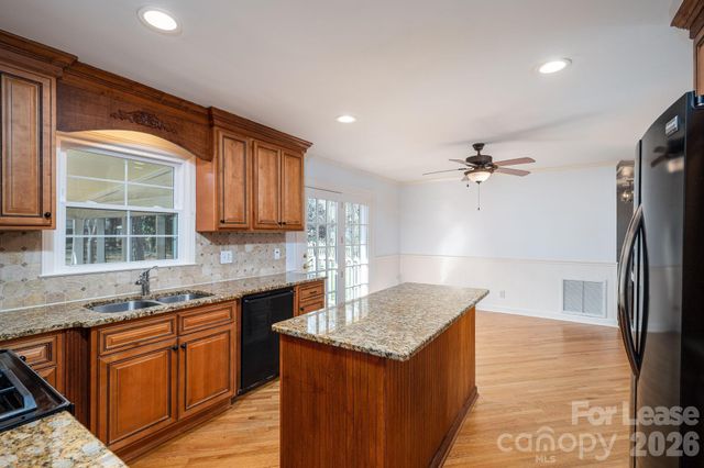 4600 Castleton Road, Charlotte, NC 28211