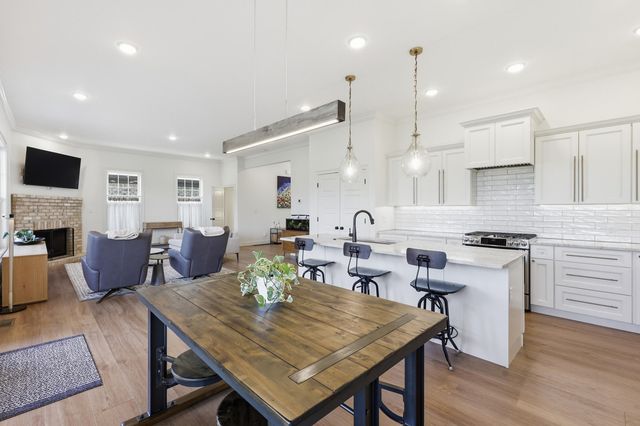 4344 Steamboat Road, Lexington, KY 40514
