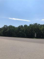 412 W US Highway, Colcord, OK 74743