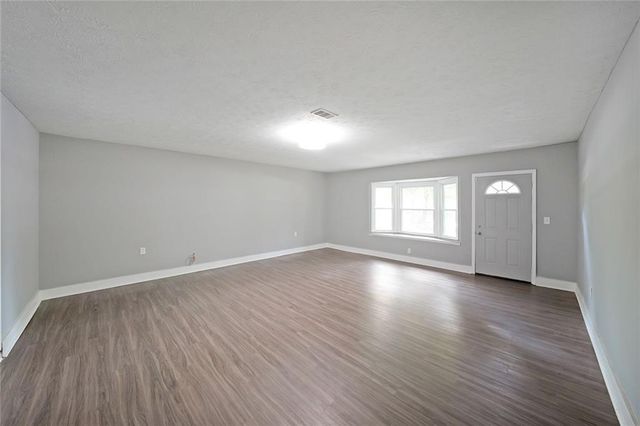 7156 Whitfield Drive, Riverdale, GA 30296