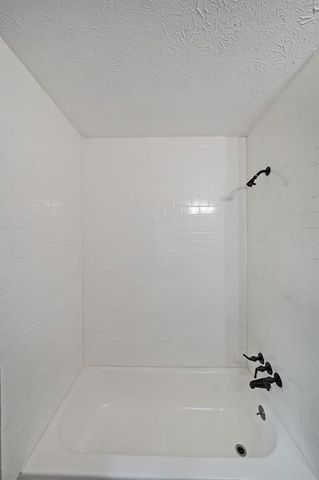 7156 Whitfield Drive, Riverdale, GA 30296