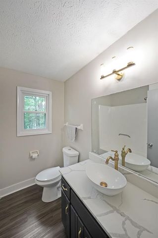 7156 Whitfield Drive, Riverdale, GA 30296