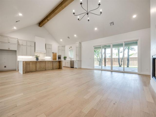 3700 Hunter Glen Drive, Oklahoma City, OK 73179