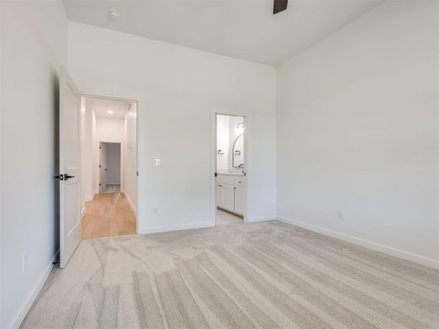 3700 Hunter Glen Drive, Oklahoma City, OK 73179