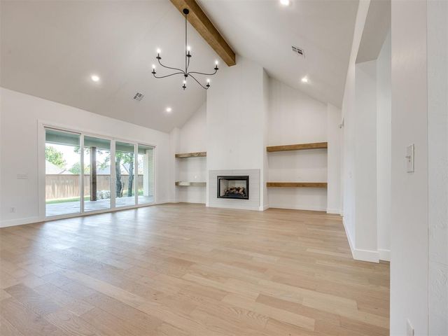 3700 Hunter Glen Drive, Oklahoma City, OK 73179