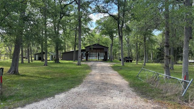 563 Forrest Lawn, Wharton, TX 77488