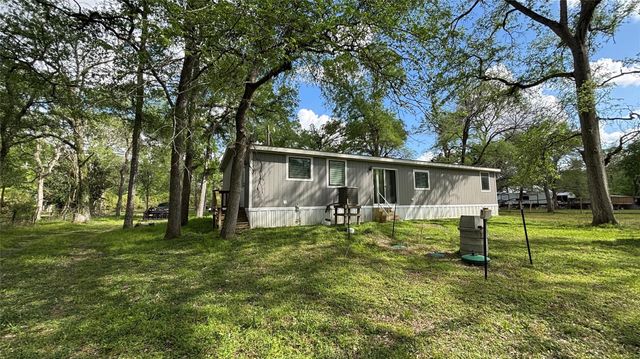 563 Forrest Lawn, Wharton, TX 77488