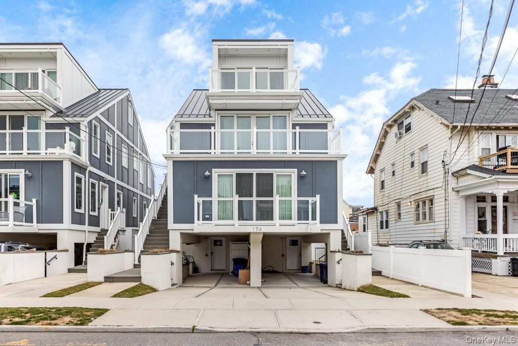 176 Beach 127th Street 176B, Belle Harbor, NY 11694 — exterior