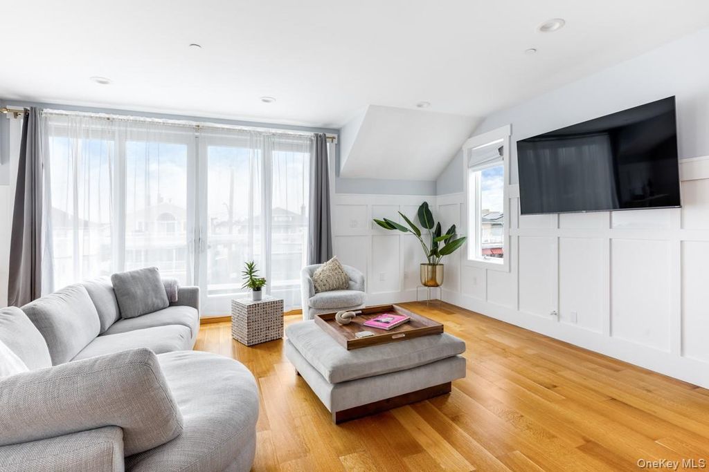 176 Beach 127th Street 176B, Belle Harbor, NY 11694 — photo 4