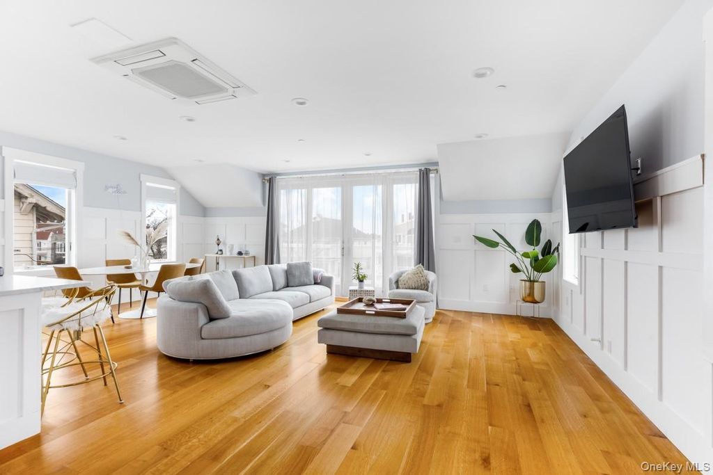 176 Beach 127th Street 176B, Belle Harbor, NY 11694 — photo 5