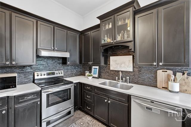 610 Habersham Street, Savannah, GA 31401