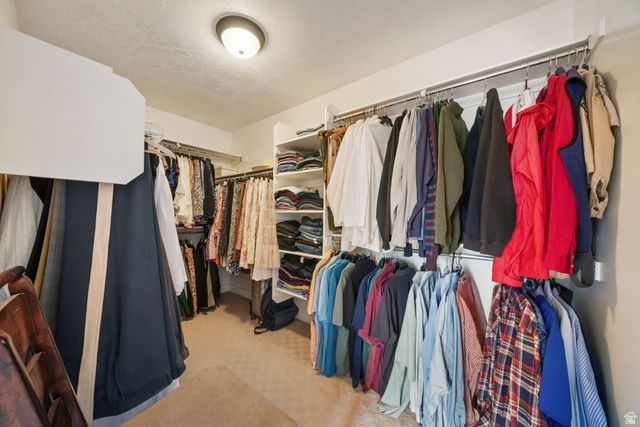 1536 E LANTERN LN, Draper, UT 84020