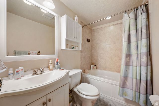 1536 E LANTERN LN, Draper, UT 84020