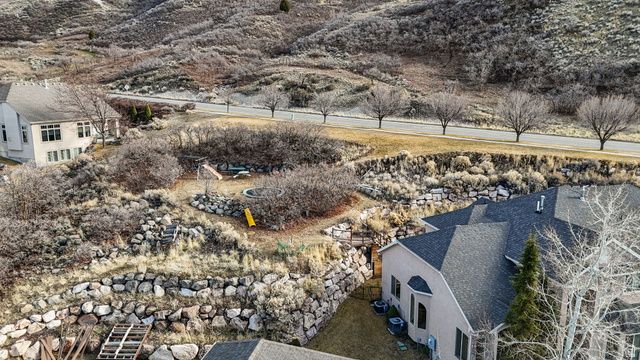 1536 E LANTERN LN, Draper, UT 84020