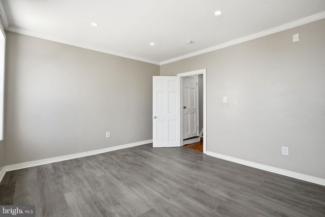 329 LOMBARD ST, Reading, PA 19604