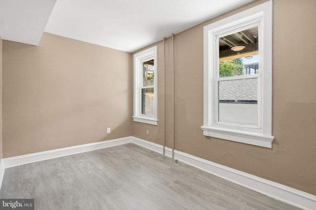 329 LOMBARD ST, Reading, PA 19604