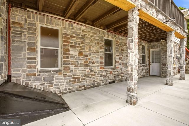 329 LOMBARD ST, Reading, PA 19604